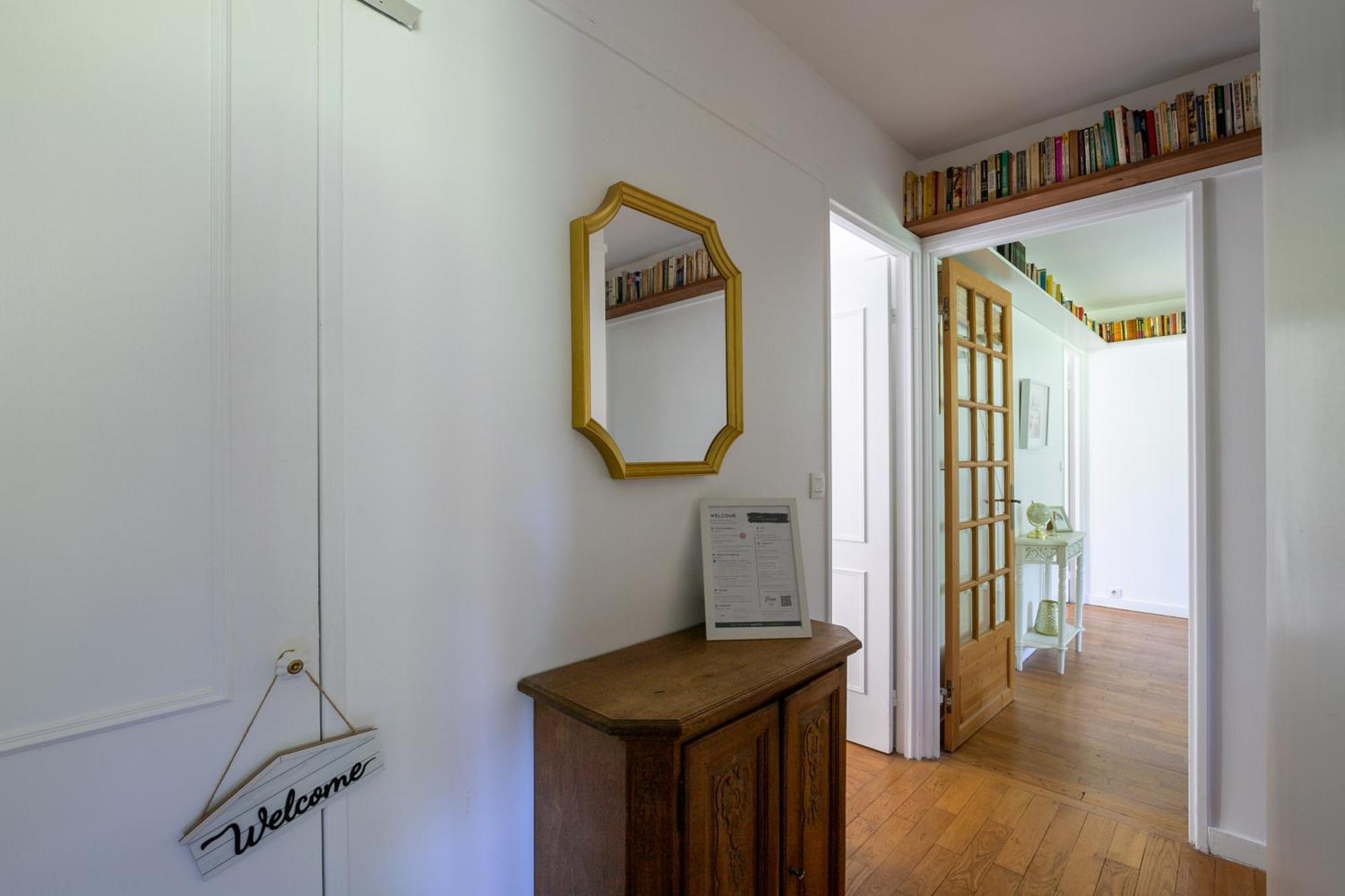Le Chateaubriand - Calme, Balcon Et Parking Chatenay-Malabry Ngoại thất bức ảnh